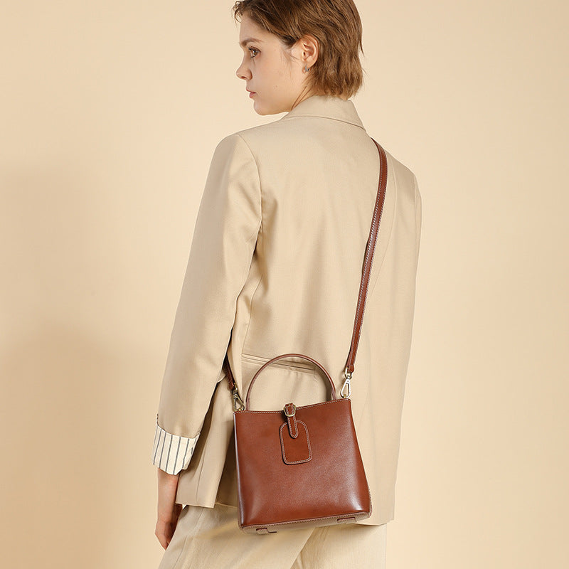 Women's New Beautiful Versatile High-grade Leather Crossbody Bags