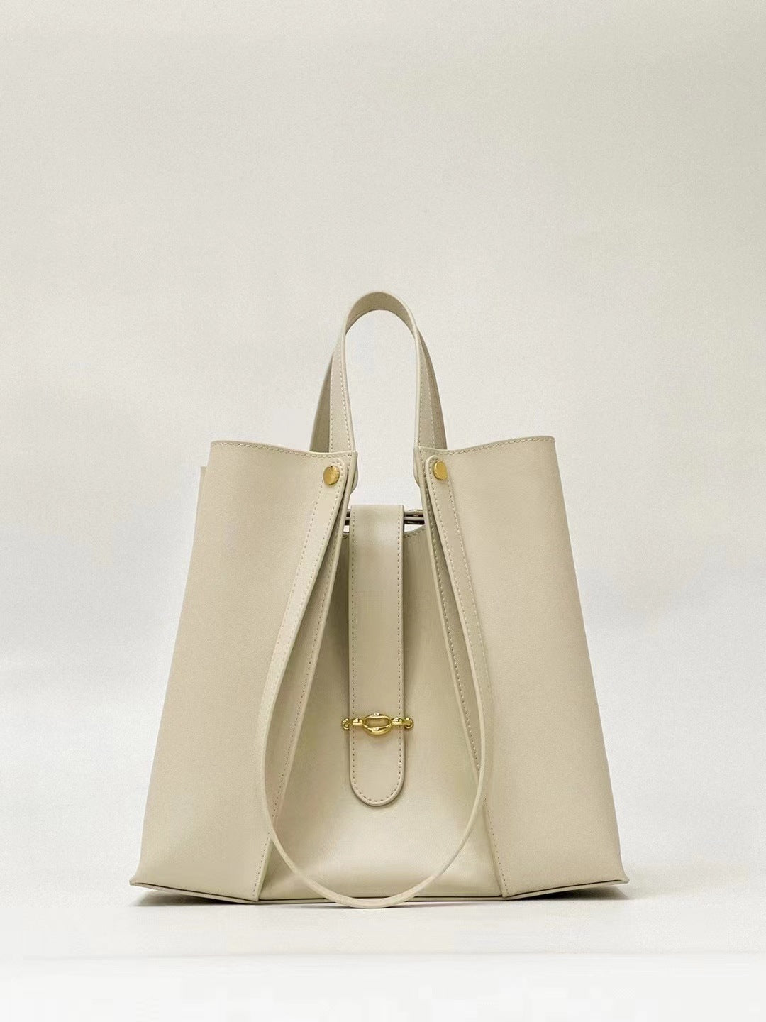 Women's Textured Large Capacity Shopping Cowhide Commuter Shoulder Bags