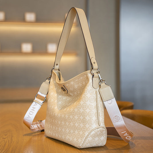 Women's Lauder Light Luxury Large Capacity Commuter Bags