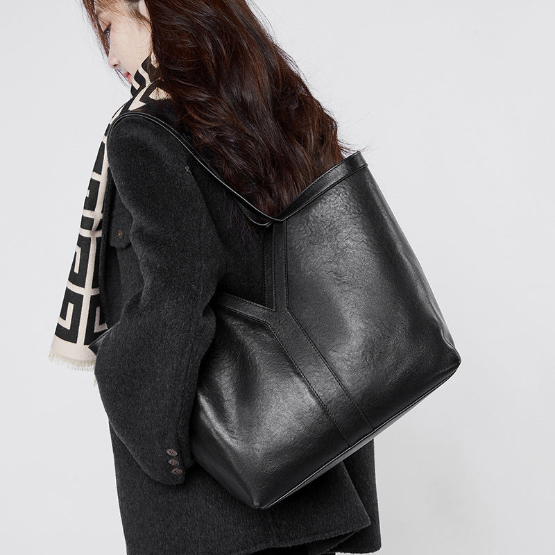 Women's Simple Korean Style Leather Large Capacity Crossbody Bags