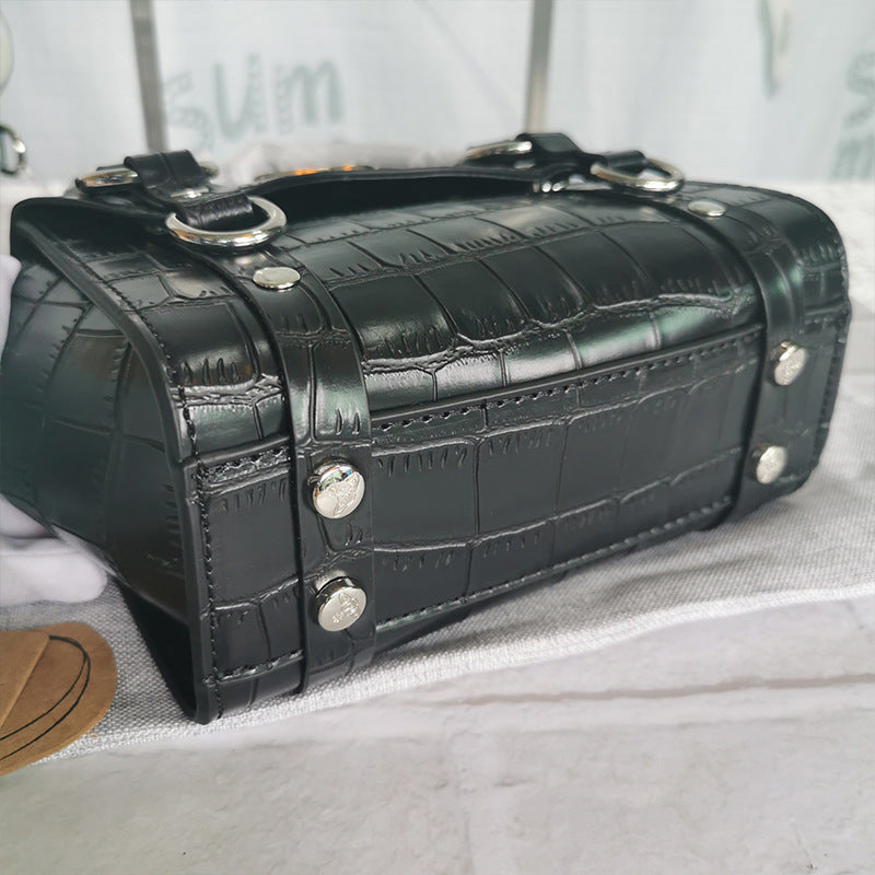 Queen Mother's Female Saturn Crocodile Pattern Patent Crossbody Bags