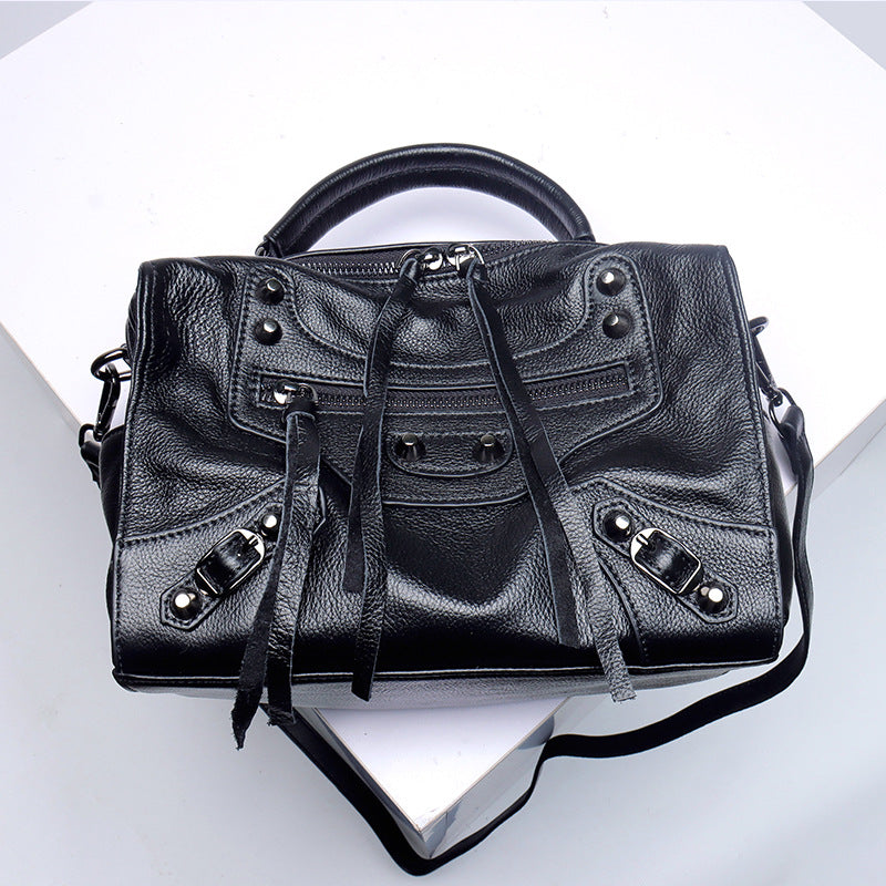 Women's First Layer Cowhide Leather Soft Fashion Handbags