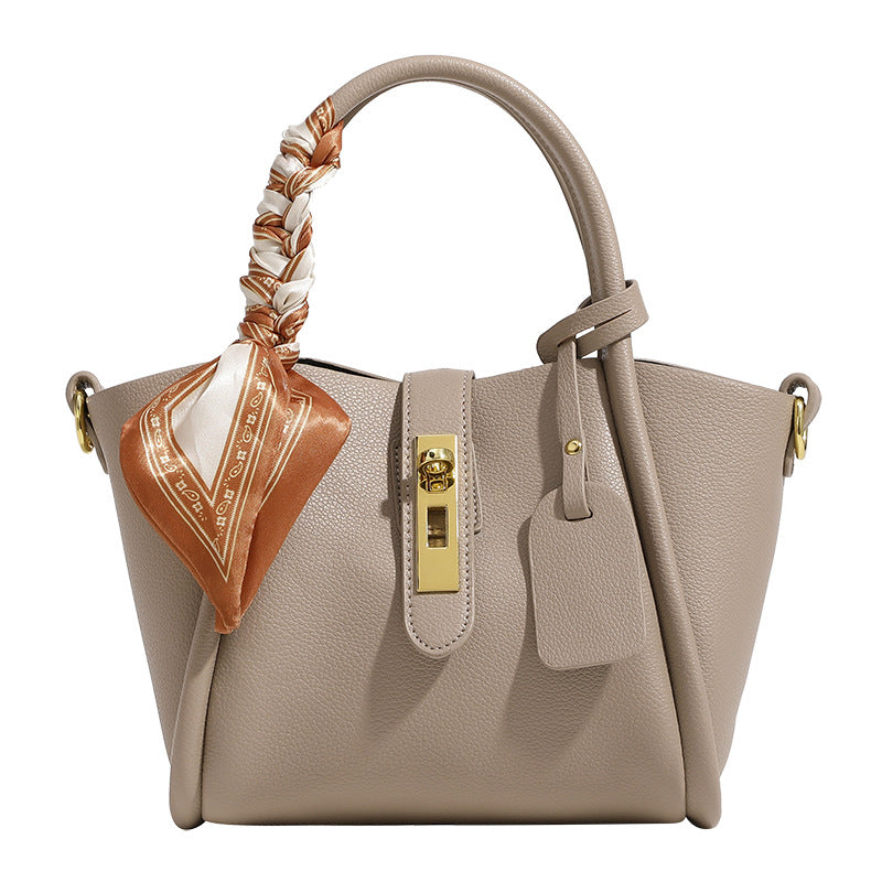 Women's Trendy Summer Niche Fashion Commuter For Shoulder Bags