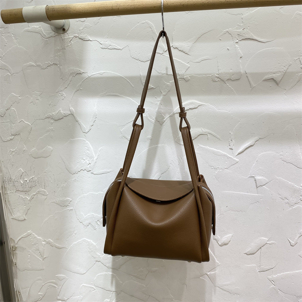 Trendy Fashionable Stylish Fashion Underarm Retro Bags