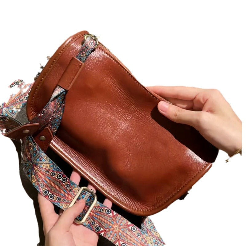 Women's Wide Strap Underarm Fashionable High-grade Fashion Shoulder Bags