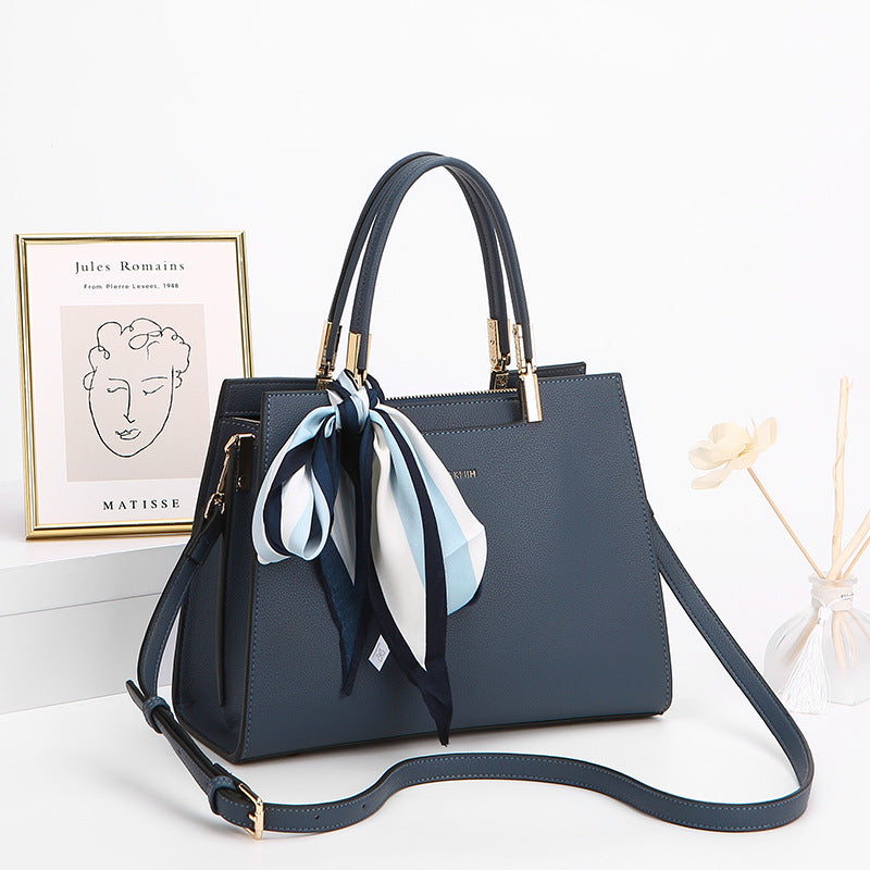 Elegant Women's Red Bride Gift To Bags