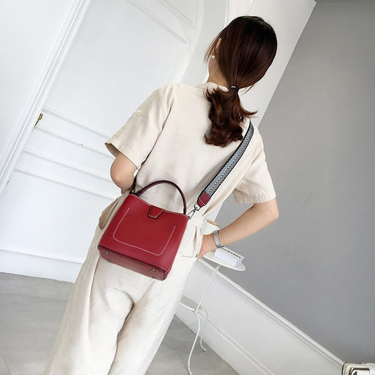 Women's Layer Cowhide Live Broadcast Fashionable Stylish Shoulder Bags