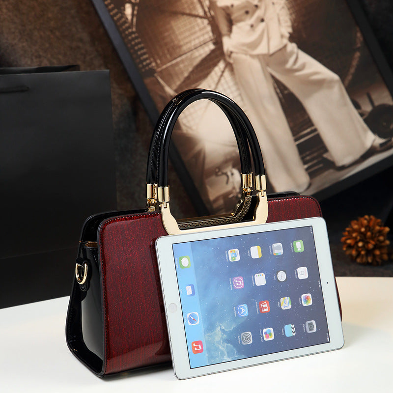 Women's Fashionable Simple Pearl Bright Leather Mother Handbags