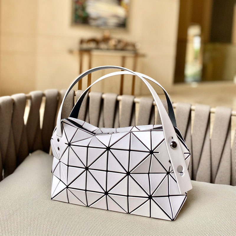 Women's Stitching Geometric Diamond Pattern Fashion Dumpling Bags