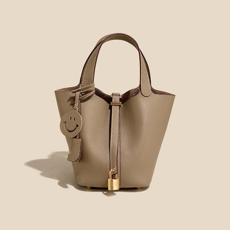 Women's Layer Cowhide Vegetable Basket Versatile Genuine Handbags