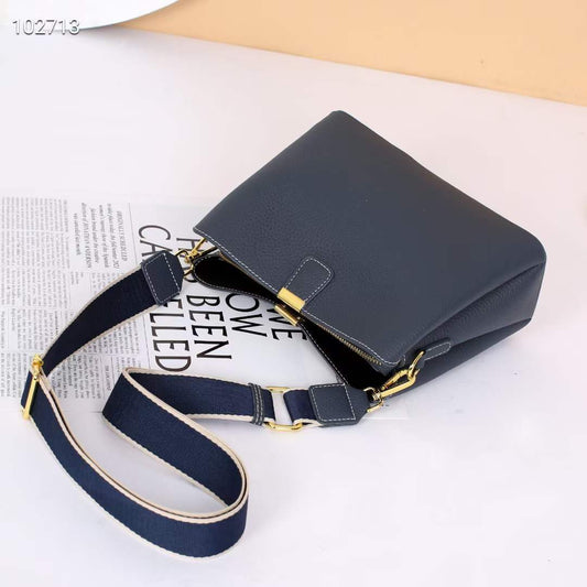 Women's Summer Layer Cowhide Vintage Leather Shoulder Bags