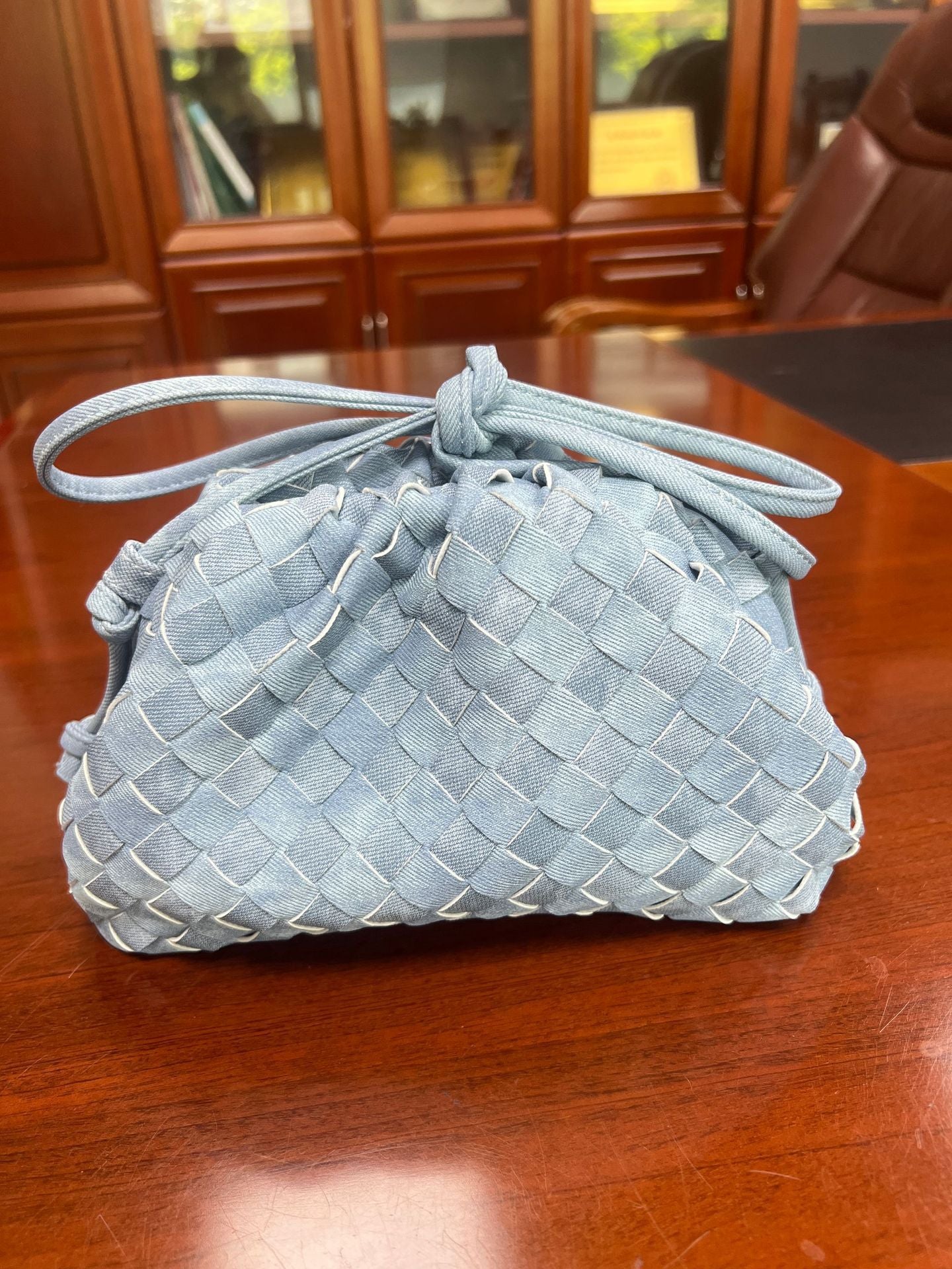 Handmade Woven Elegant Cloud Retro Fashion Crossbody Bags