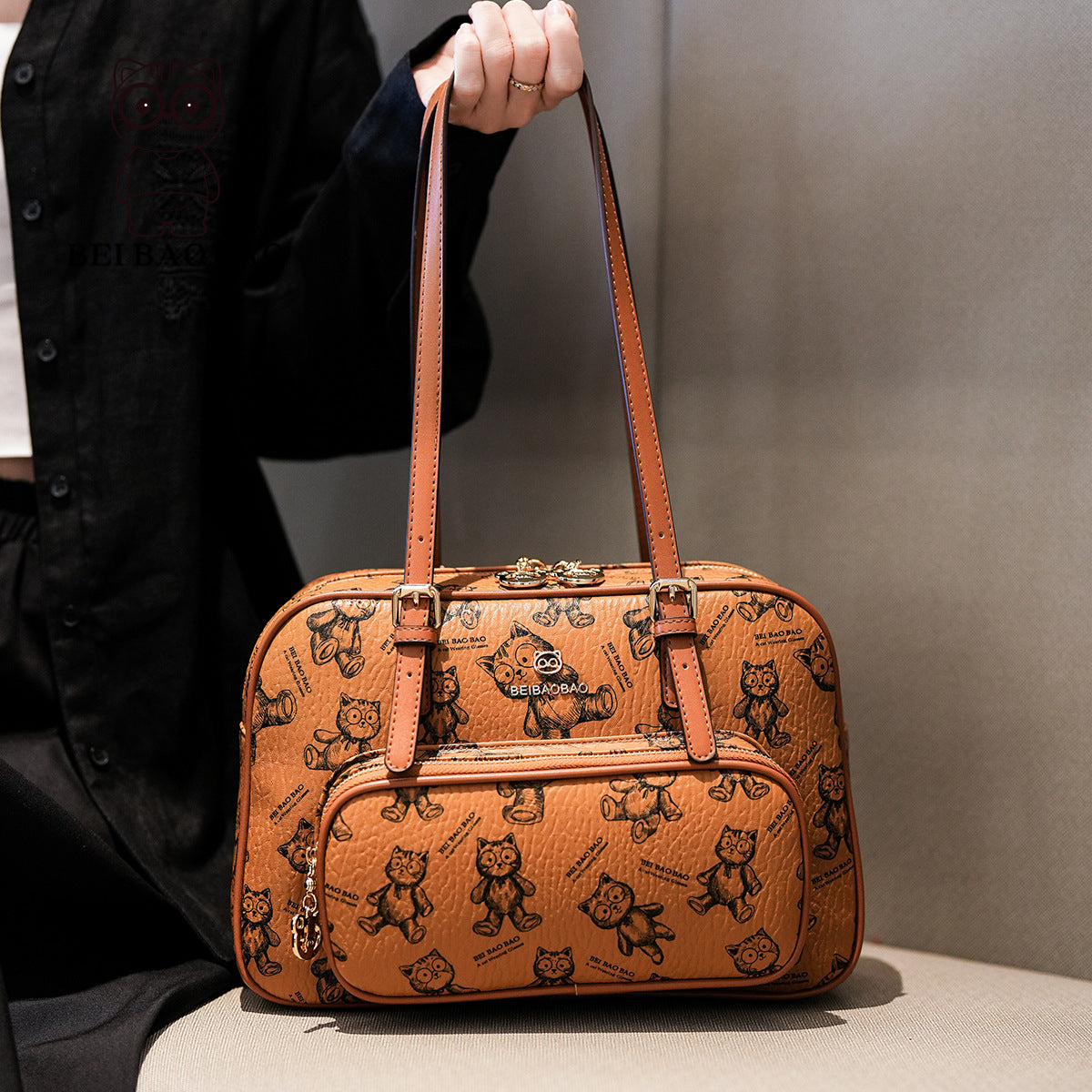 Stylish Unique Commuter Large Capacity Fashion Shoulder Bags