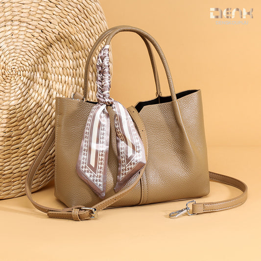 Women's Leather Design Elegant Large Capacity Handbags