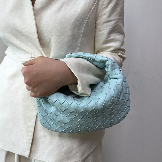Women's Trendy Dumpling Elegant Personality Croissant Hand-woven Handbags