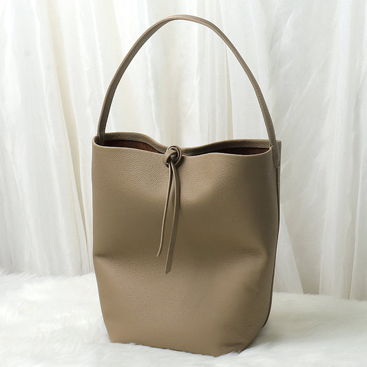 Style Genuine Leather Large Capacity One Shoulder Bags