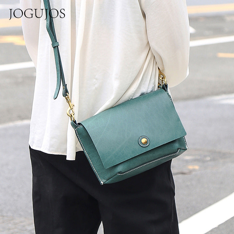 Women's Retro Fashion Flip Top Layer Leather Shoulder Bags