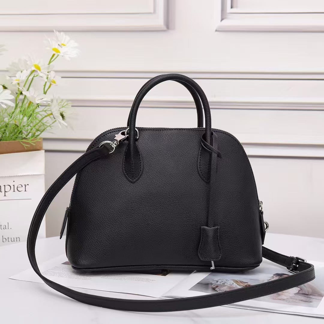 Women's Large Capacity Hand-held Top Layer Leather Bags