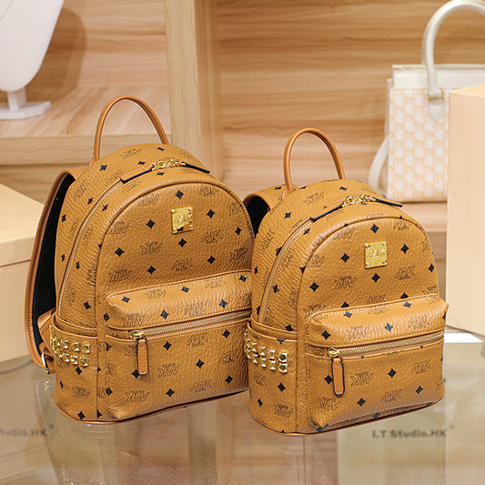 Women's Leather Fashionable Large Capacity Commuter Backpacks