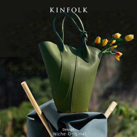 Women's Early Spring Artistic Fashion Decoration Matching Simple Shoulder Bags