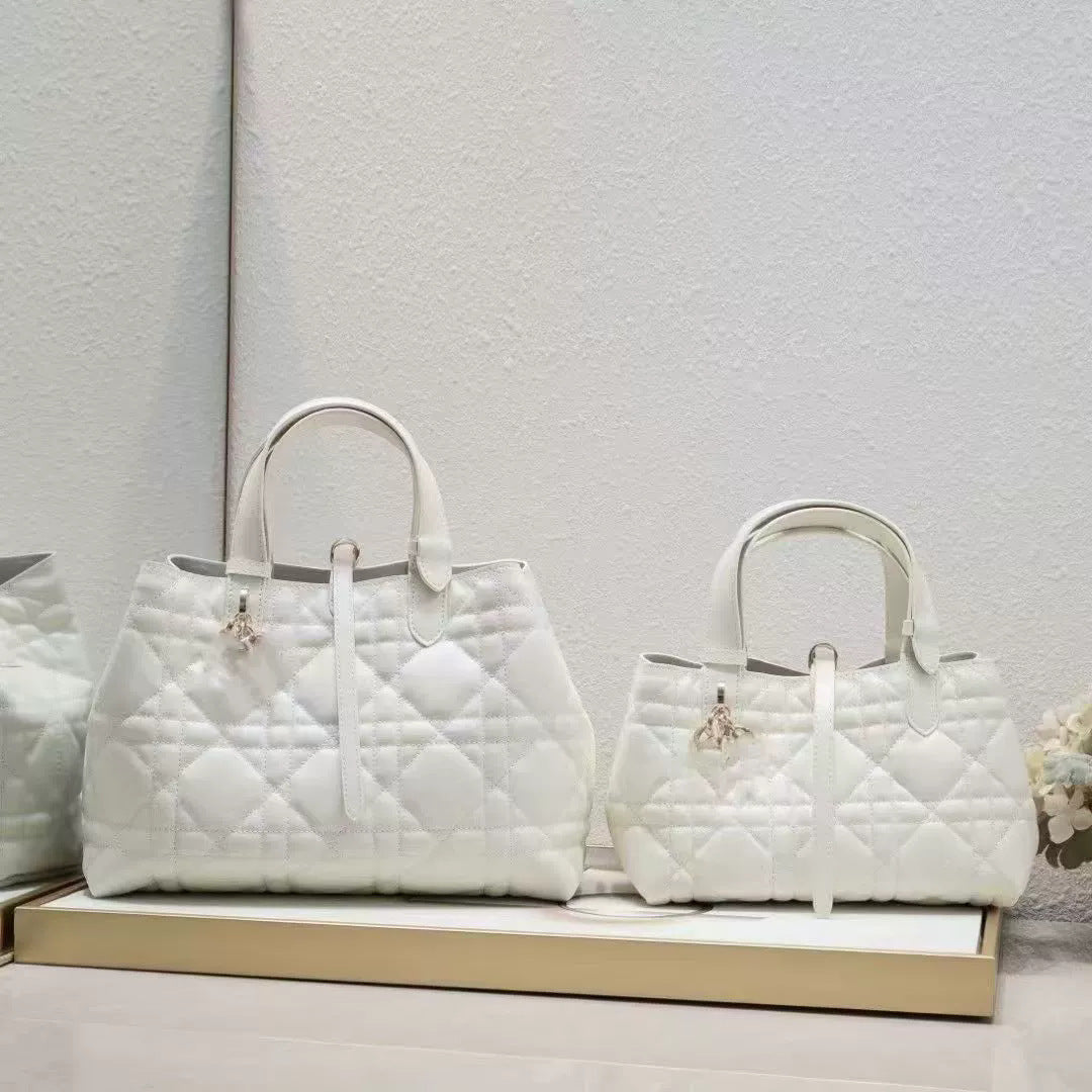 Classy Women's Genuine Leather Large Capacity Handbags