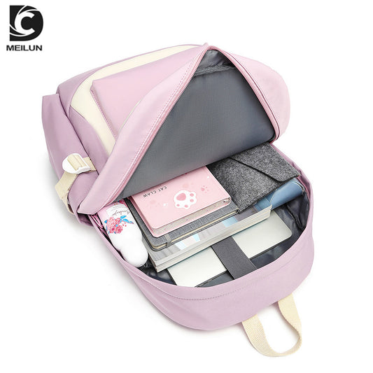 Trendy Primary Burden Alleviation Large Capacity Backpacks