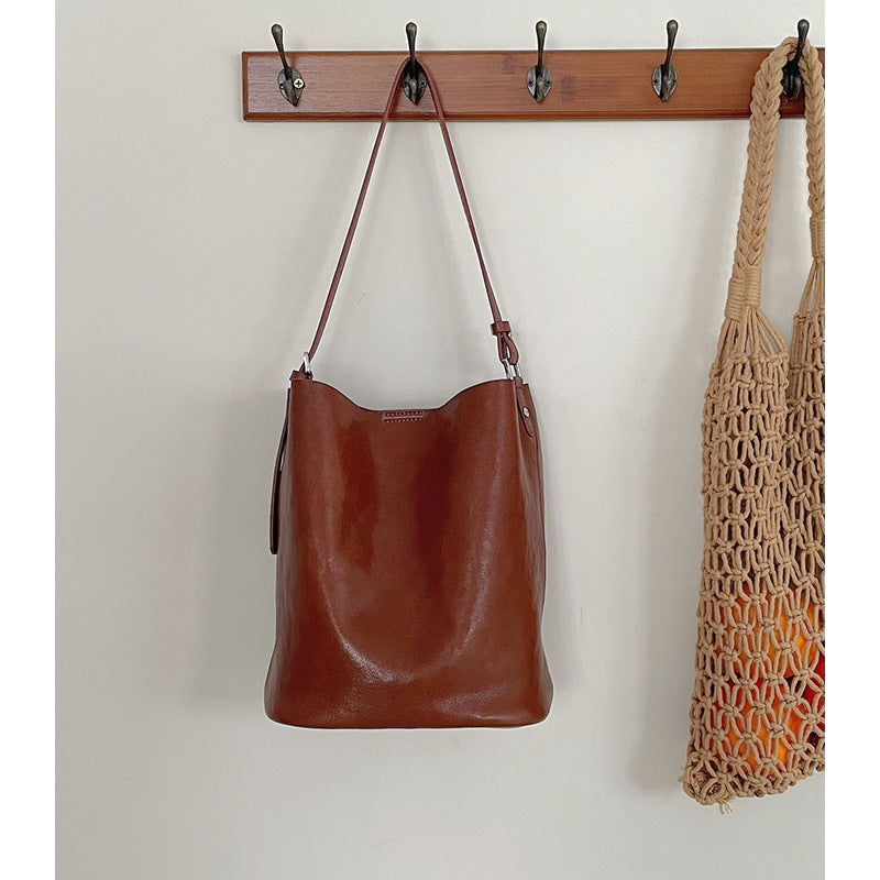 Beautiful Women's Minimalist Cowhide Large Capacity Crossbody Bags
