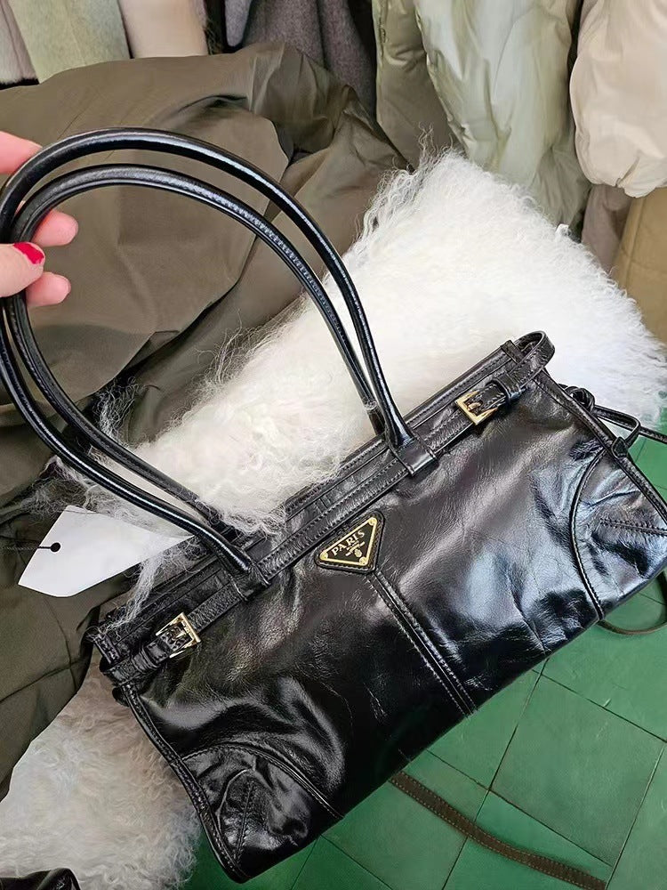 Women's Long Portable Underarm Oily Leather Shoulder Bags