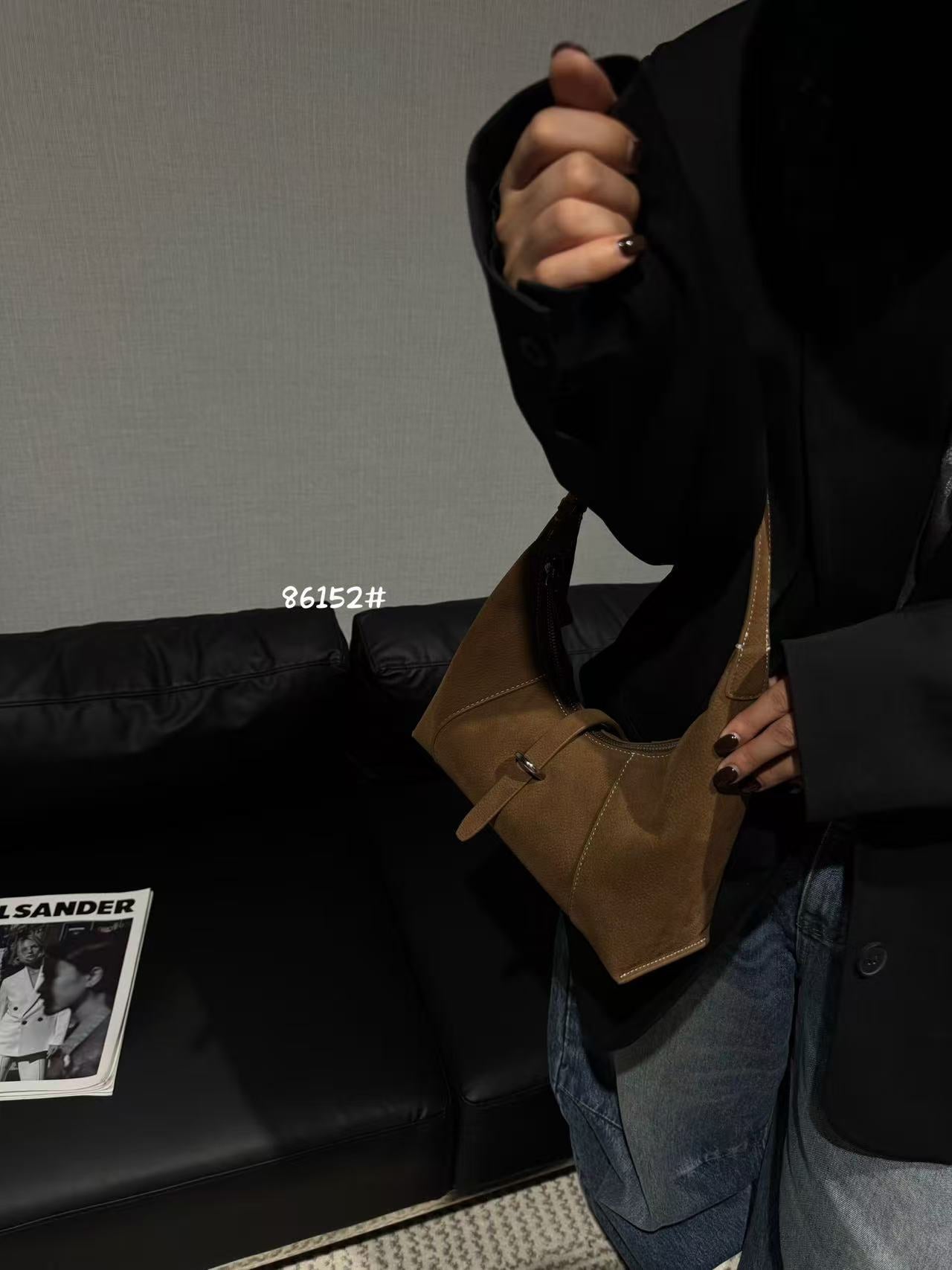 Women's Design Genuine Leather Suede Baguette Fashion Crossbody Bags