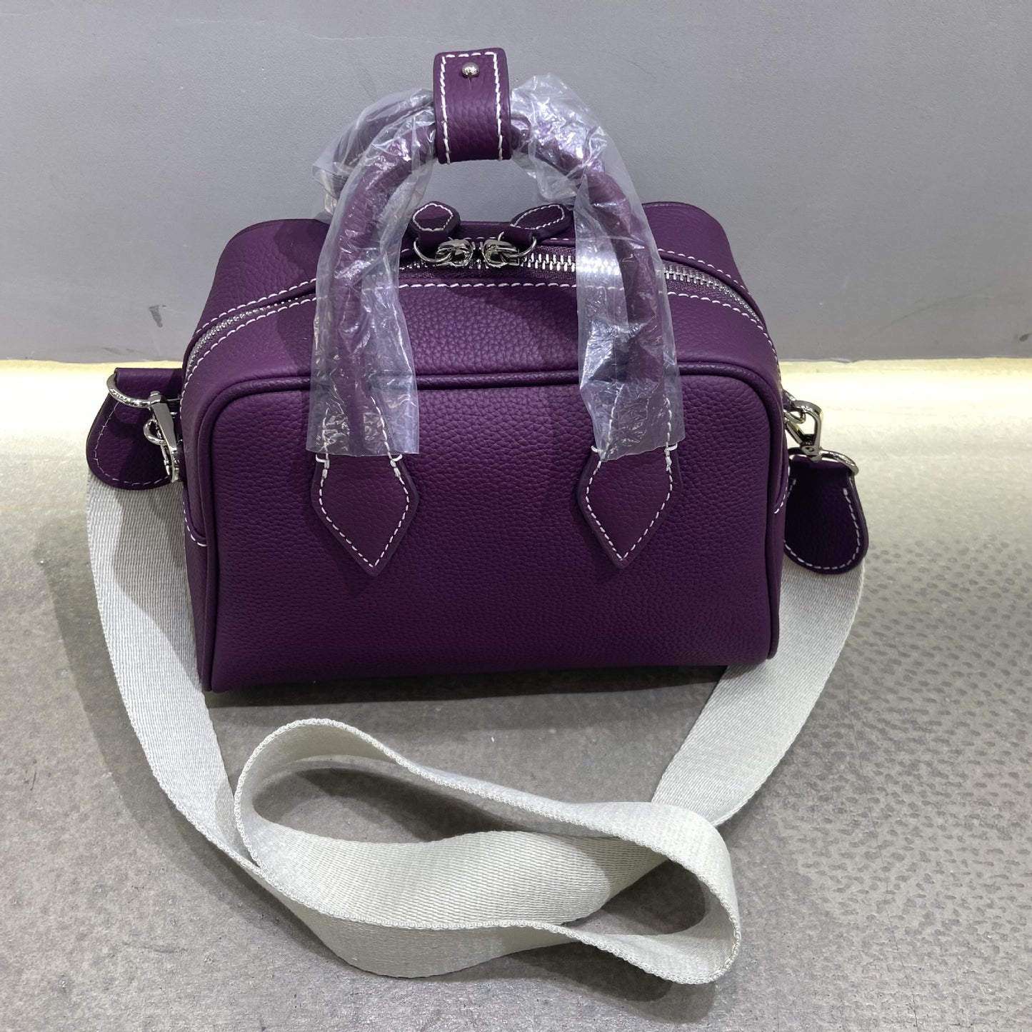 Advanced Version Niche First Layer Cowhide Portable Mini Bags