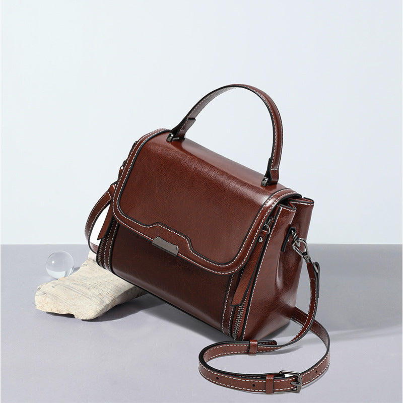 Women's Oil Wax Cowhide Versatile Retro High-grade Crossbody Bags