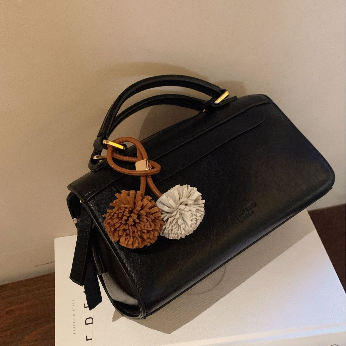 Women's South Style Barcelona Classy Mom Handbags