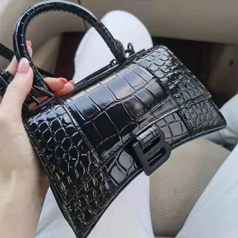 Women's Popular High-grade French Minority Hourglass Portable Crossbody Bags