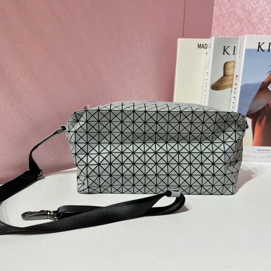 Women's & Men's & Rhombic Silicone Pillow Box Saddle Shoulder Bags