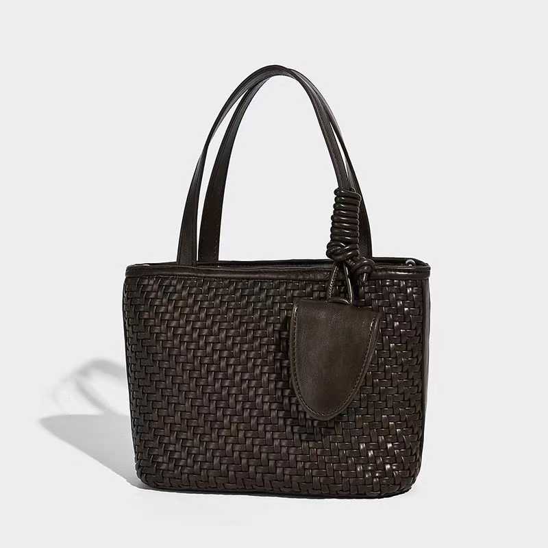 Unique Stylish Popular Design Hand-woven Fashion Handbags