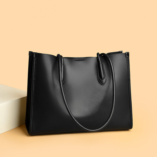 Leather Large Capacity Fashion Commuter Computer Crossbody Bags