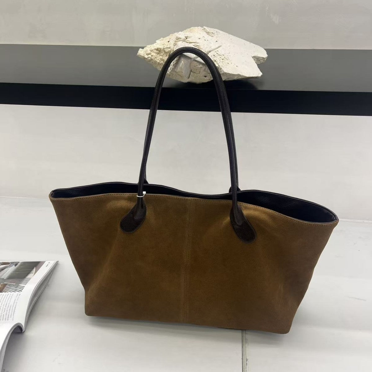 Cowhide Big Fashion Retro Commuter Underarm Tote Bags