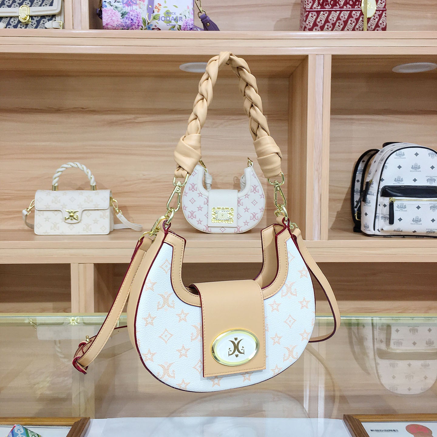 Women's Crescent Moon Hand-woven Twist Braid Shoulder Bags