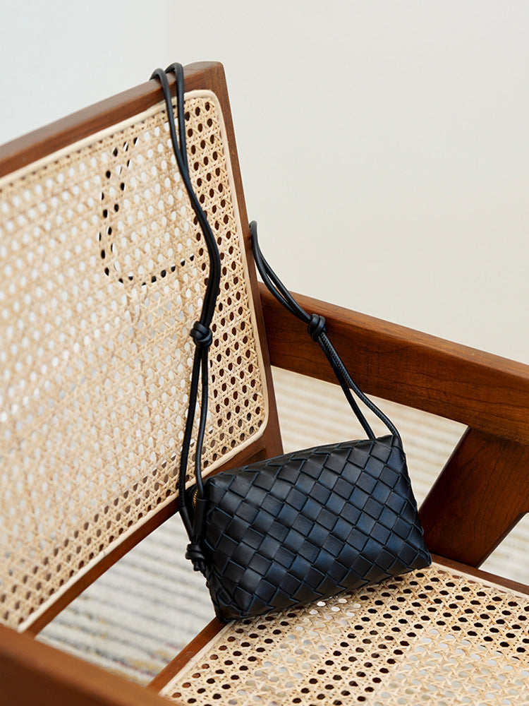 Women's Handmade Summer Fashion Leather High-grade Sense Crossbody Bags