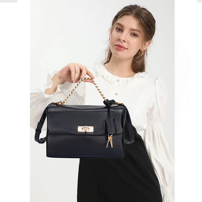 Women's Large Capacity High-grade Retro Postman Simple Bags