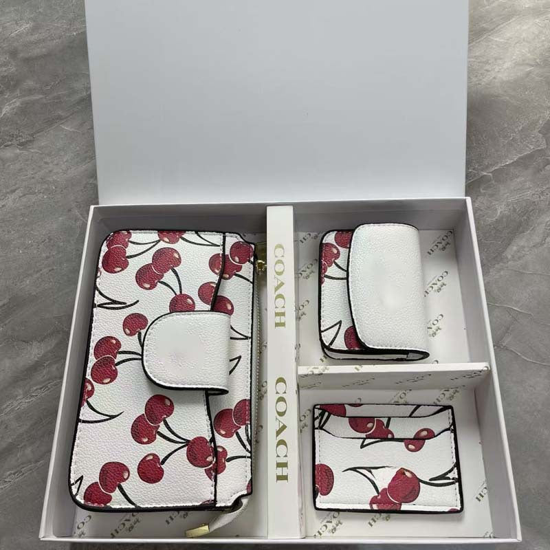 Trendy Slouchy Original Standard Plastic Envelope Shoulder Bags