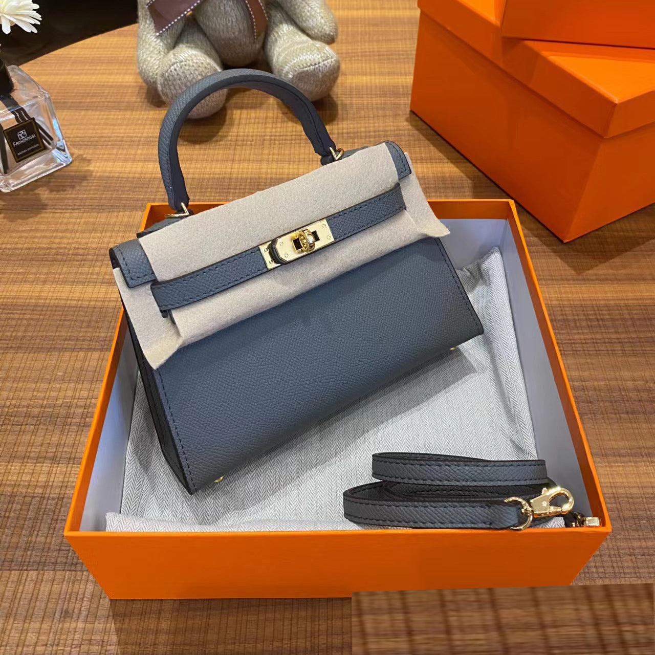 Women's Palm Print Genuine Leather Kelly Portable Handbags