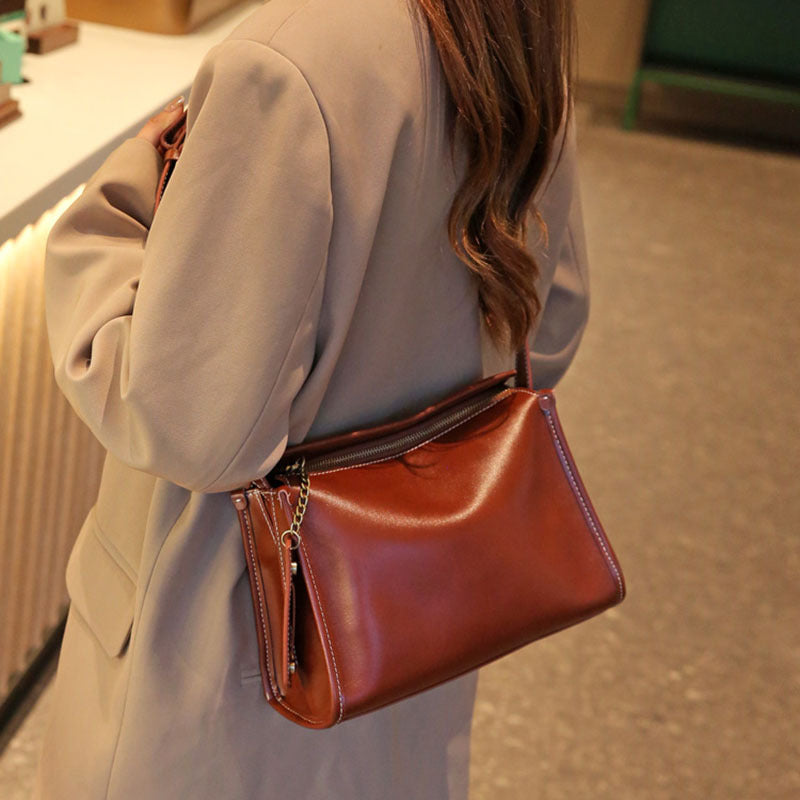 Women's Leather Fashion Cattlehide Versatile Soft Shoulder Bags