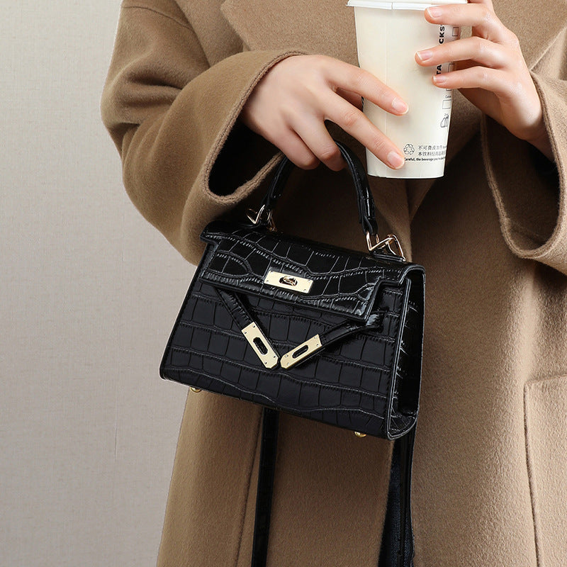 Women's High-grade Summer Fashion Design Portable Genuine Handbags