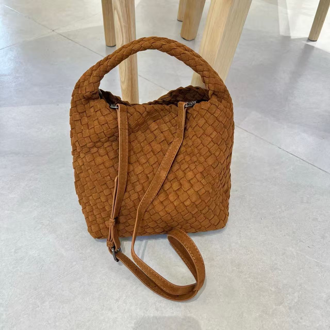 Women's High-grade Frosted Woven Fashionable Basket Shoulder Bags