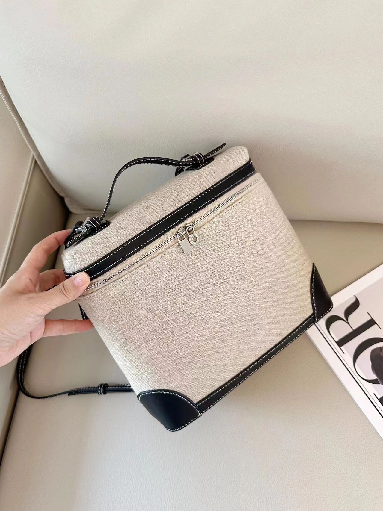 Women's Minimalist Soft Lychee Pattern Lunch Box Backpacks