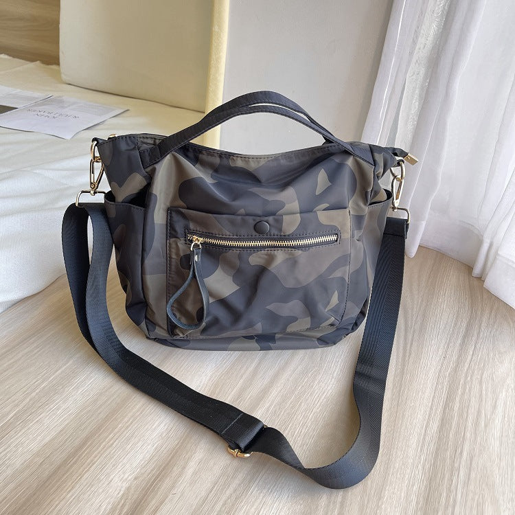Fashionable Lightweight Nylon Cloth Large Capacity Tote Bags
