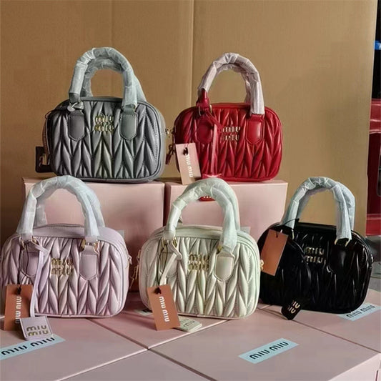 Women's Bowling Sheep Pattern Soft Leather Portable Handbags