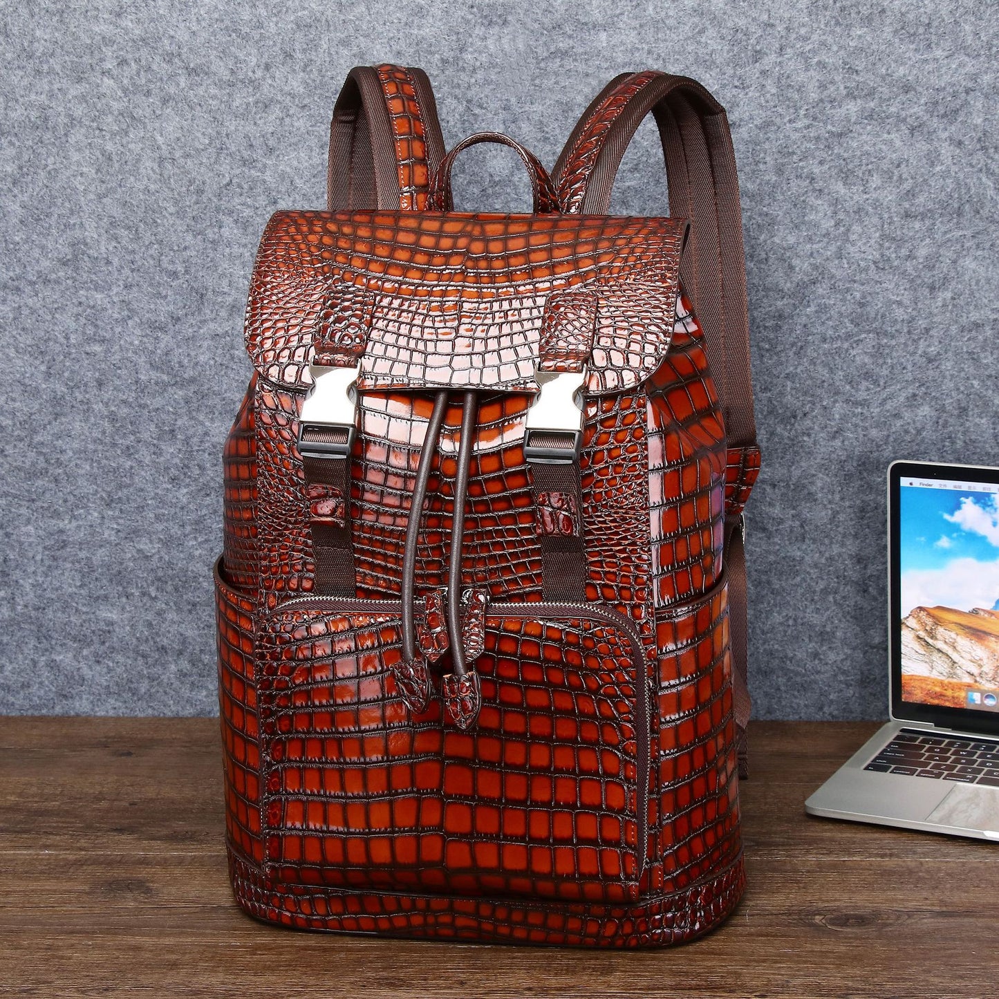 Popular Men's Pattern Large Capacity Fashion Backpacks