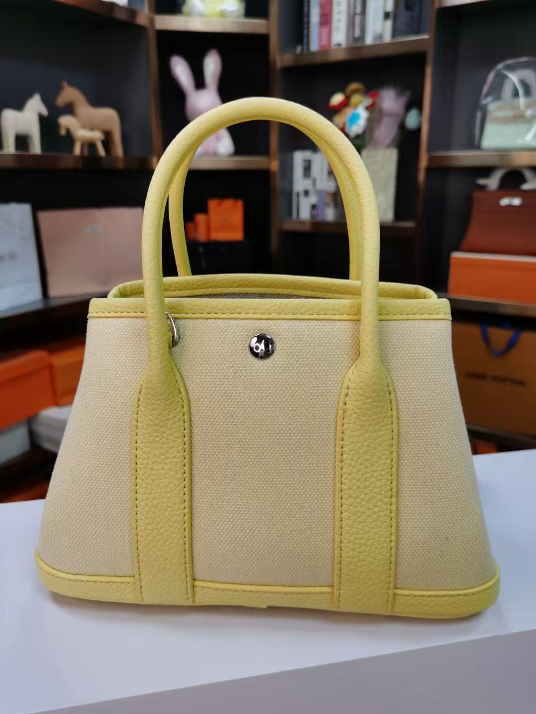 Women's Fashion Hand Holding Spring Versatile Canvas Shoulder Bags